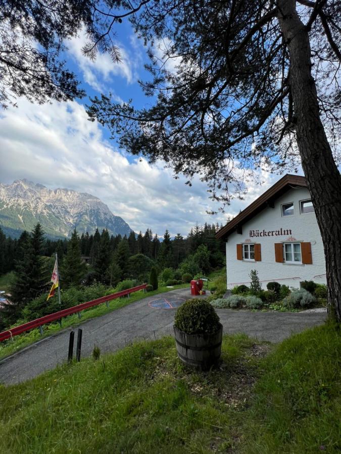 Baeckeralm - B&B 16 + Міттенвальд Екстер'єр фото